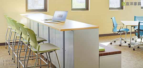 板式会议桌,高脚凳 板式会议桌,高脚凳